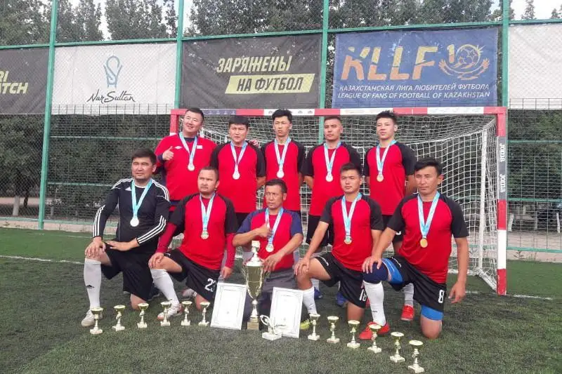 ق ر تاۋەلسىزدىگىنە 30 جىل: قانداستار اراسىندا شاعىن فۋتبولدان تۋرنير ءوتتى