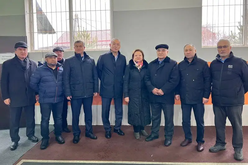 Senatorlar Almaty turǵyndarymen ózekti máselelerdi talqylady