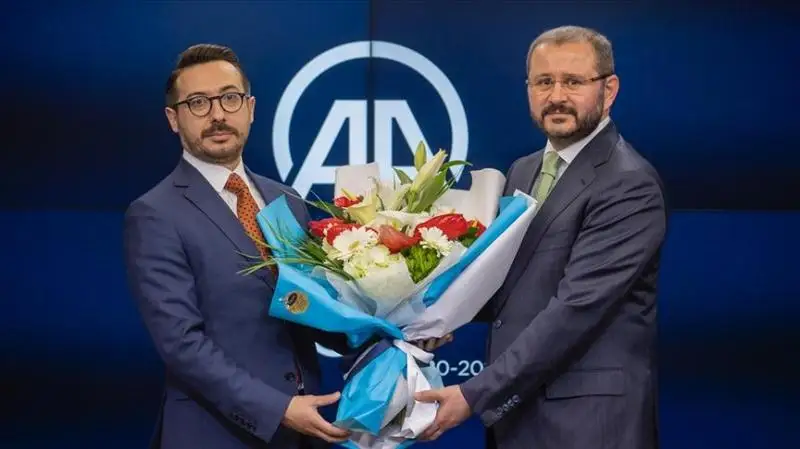 تۇركيادا انادولى اگەنتتىگىنىڭ باسشىسى اۋىستى