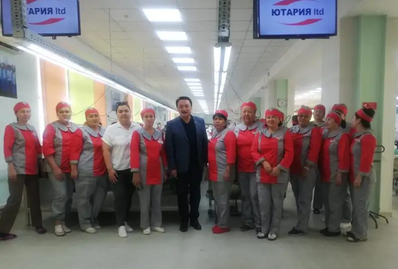 Мажилисмены изучили проблемные вопросы в трудовых коллективах республики