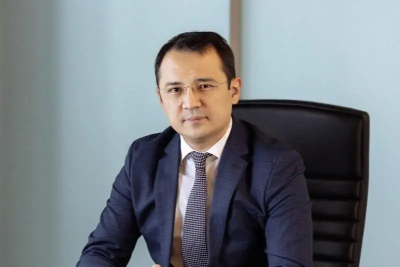 ۇلتتىق بانك تەڭگە باعامىنىڭ السىرەۋ سەبەبىن ءتۇسىندىردى