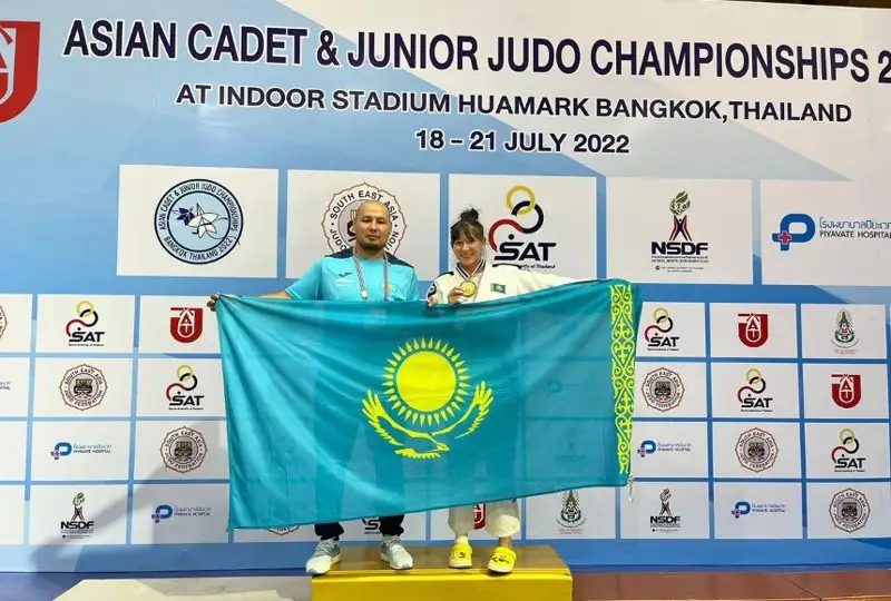 Atyraýlyq dzıýdoshy qyzdar Azııa chempıonatynan bir altyn, bir kúmis medal aldy