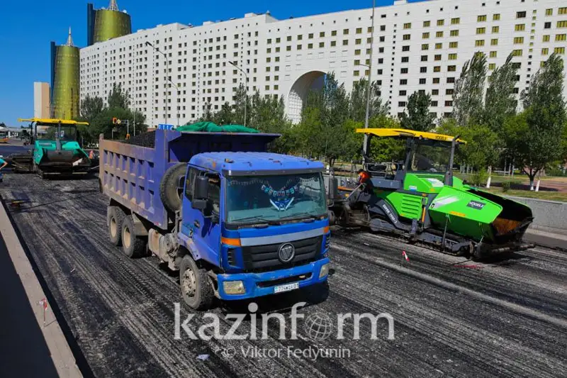Отремонтировать главные дороги до сентября пообещал аким Нур-Султана