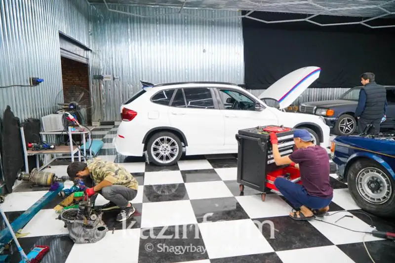 Герои Республики: Энтузиасты в Шымкенте собирают электромобили, не имеющие аналогов в СНГ