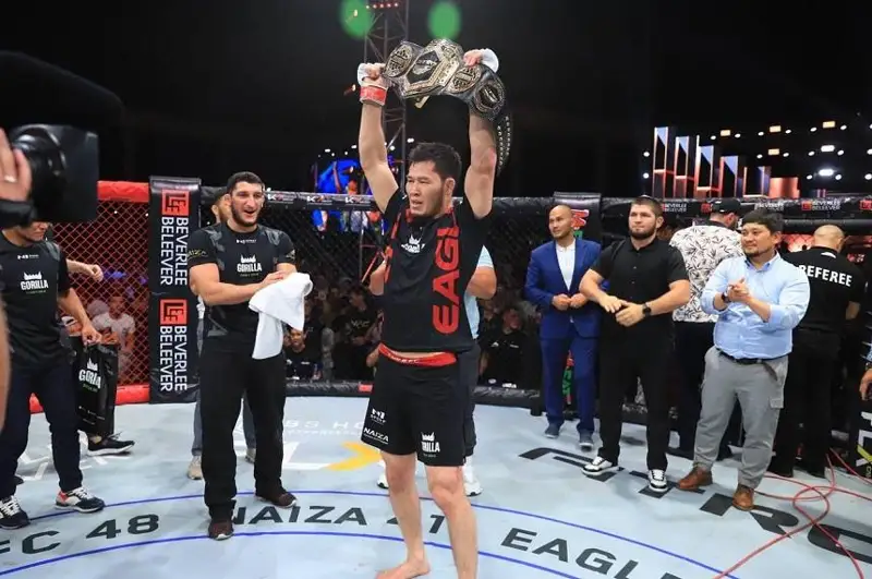 Aqtaýdaǵy MMA týrnırin 15 myńnan astam kórermen tamashalady