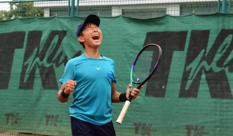 Казахстанские теннисисты не сумели завоевать медаль на юниорском ЧМ