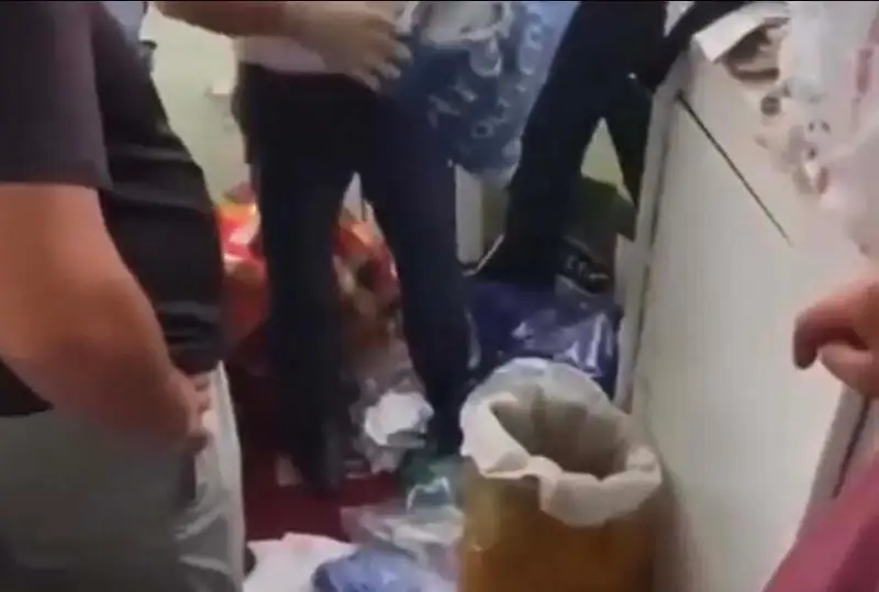 Транспортные полицейские обнаружили мешок с наркотиками у жителя Шымкента