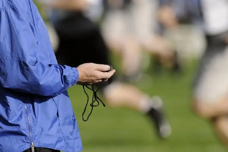 ۆيتسە-مينيستر سپورت مەكتەبىندەگى باپكەرلەر قانشا جالاقى الاتىنىن ايتتى