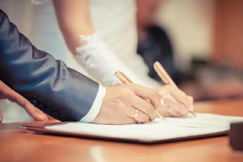 22.02.2022: сколько пар зарегистрировали брак в Алматы