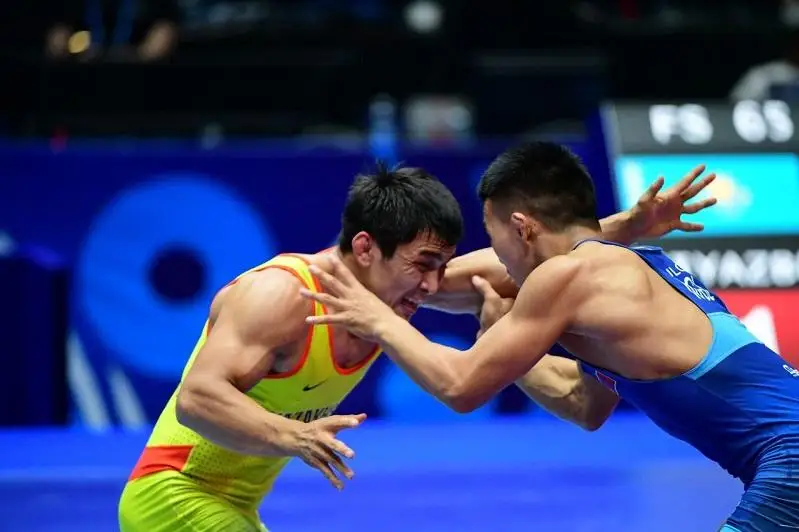 كۇرەس: داۋلەت نيازبەكوۆ كۇمىس مەدال يەگەرى اتاندى