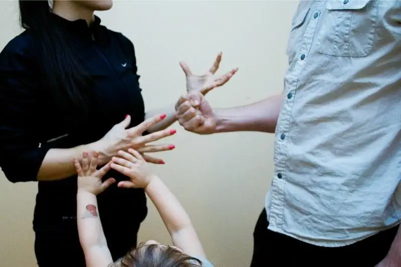 Нацдоклад по противодействию семейно-бытовому насилию разработают в Казахстане