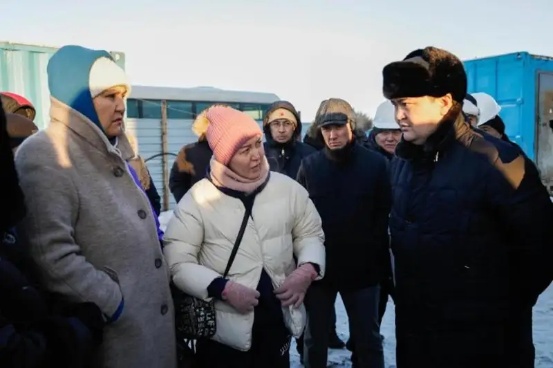 Аким Астаны  встретился с дольщиками