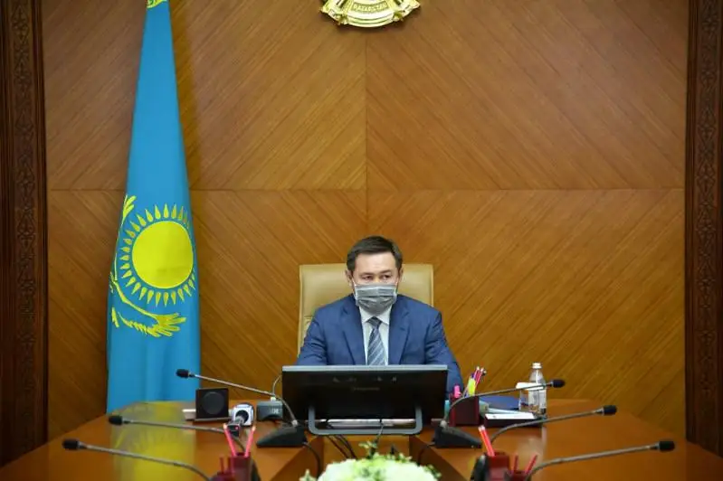 شىمكەنت قالاسى اكىمىنىڭ ءتورت ورىنباسارى ناۋقاستانىپ قالدى