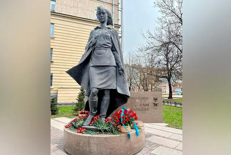 Память Алии Молдагуловой почтили в Санкт-Петербурге