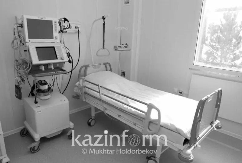 Qaraǵandyda jol apatynan júk kóliginiń júrgizýshisi kóz jumdy
