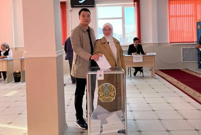 Kendirli aýylynda alǵash ret saılaý ótip jatyr