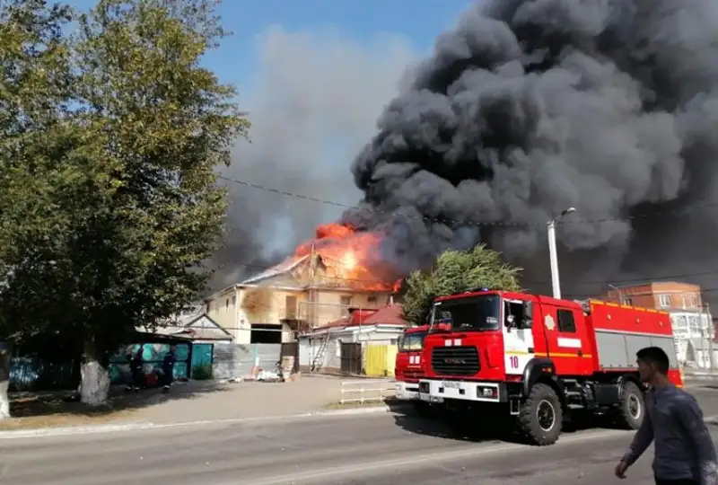 Спасатели вовремя отреагировали на пожар в Костанайской области - МЧС РК