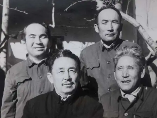 mmexport1476938528695