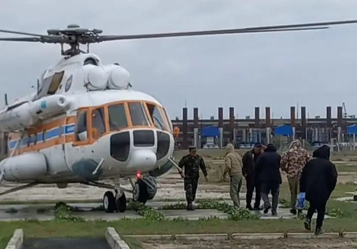 Atyraý oblysynda mal jaıýǵa shyǵyp joǵalyp ketken adamdy tikushaqpen izdedi