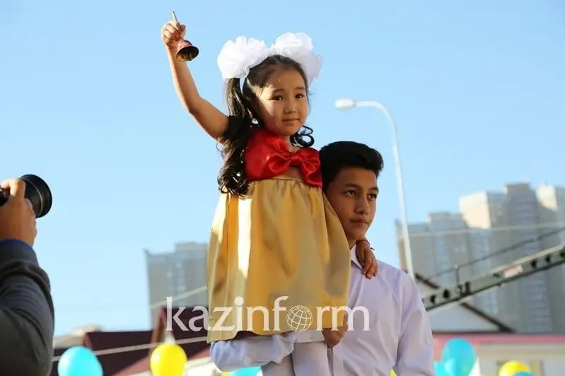 بيىل مەكتەپتەردە «العاشقى قوڭىراۋ» جەكسەنبىدە سوعىلادى