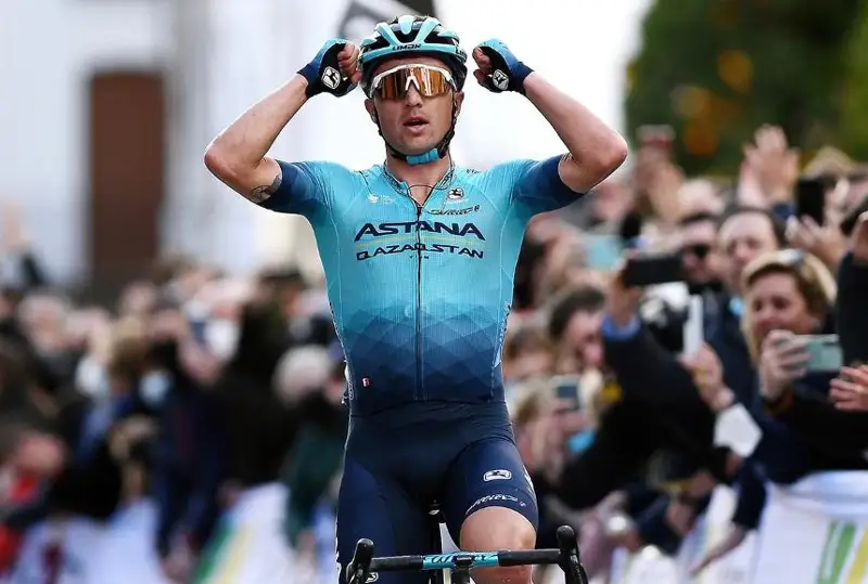 Казахстанец признан лучшим велогонщиком Азии