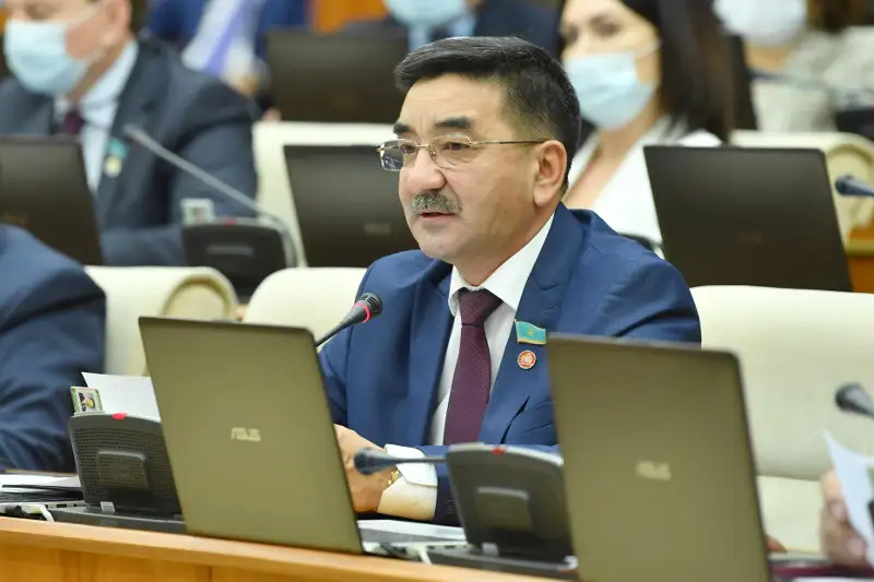 Жамбыл Ахметбеков: Инвестиционное сотрудничество с ОАЭ выгодно нашей стране