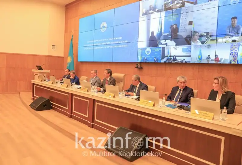Toqaev lıngvıstıka komıssııasynda nelikten emtıhan tapsyrmaıdy - OSK jaýaby