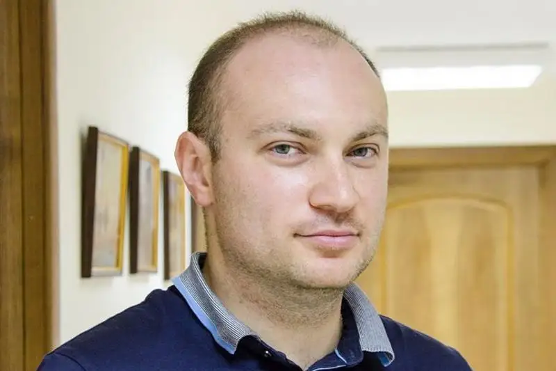 На наивысшем государственном уровне определено долгосрочное развитие экономики - журналист Андрей Бузаров о Послании Президента РК