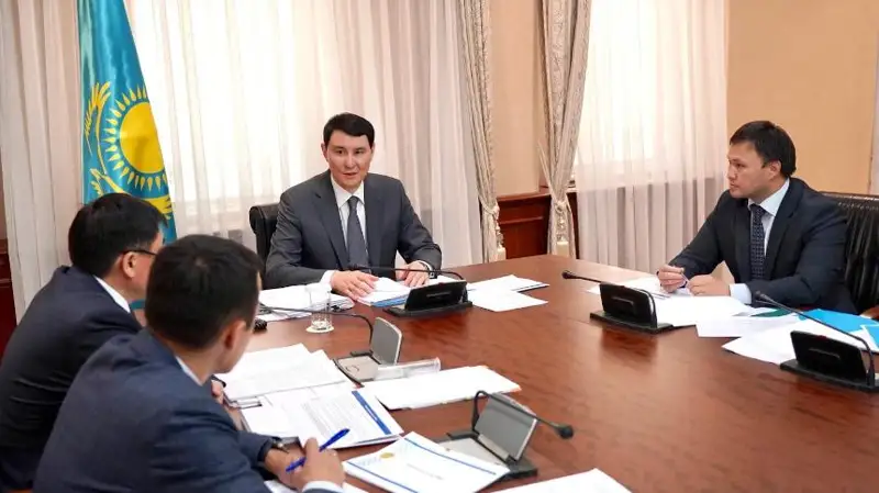 Механизмы действия нового Налогового кодекса обсудили в Правительстве РК