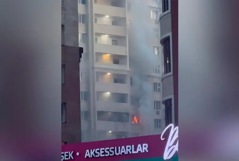 Пожар произошел в ЖК «Айсанам» на левобережье Астаны