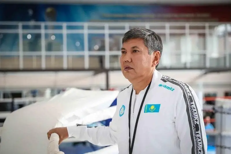 بوكستان قازاقستان ۇلتتىق قۇراماسىنىڭ باس باپكەرى قىزمەتىنەن كەتتى