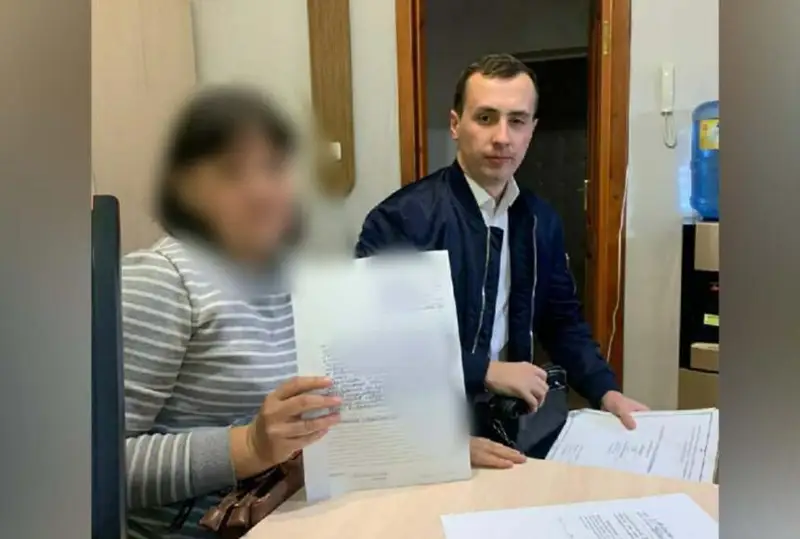 Свыше 3 млн тенге задолжала ребенку алиментщица в ВКО