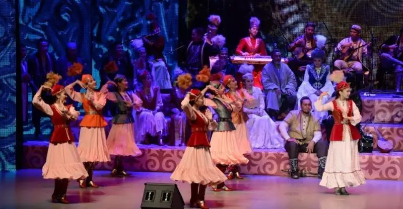 تۇركيا تورىندە قازاقتىڭ ءداستۇرلى ونەرى ۇلىقتالدى