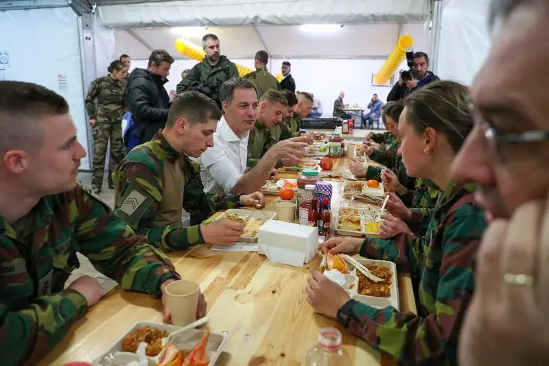 Премьер-министр Бельгии совершил поездку в страны Восточной Европы