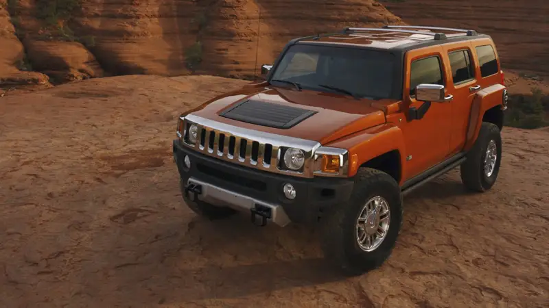 ايگىلى «Hummer» اۆتوموبيل ماركاسىنىڭ تاريحى