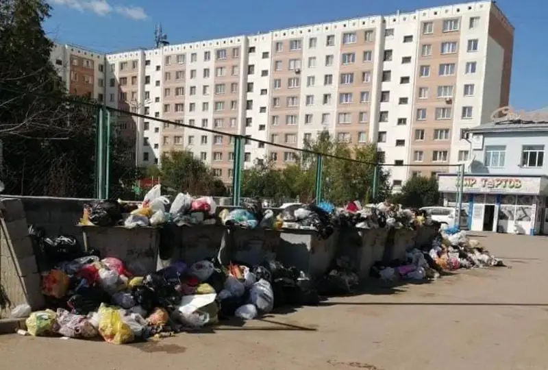 Kókshetaýda qoqys shyǵarýǵa jańa tarıf ázirlenip jatyr