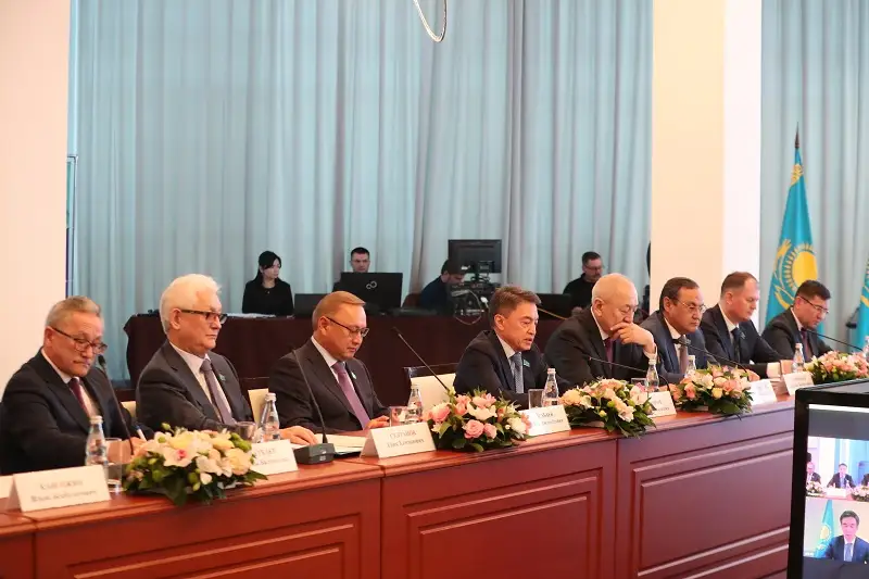 Парламентарии Казахстана и России встретились в Астрахани