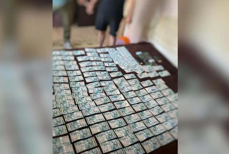 Мошенники убедили акмолинца продать квартиру и отправить им 9 млн тенге
