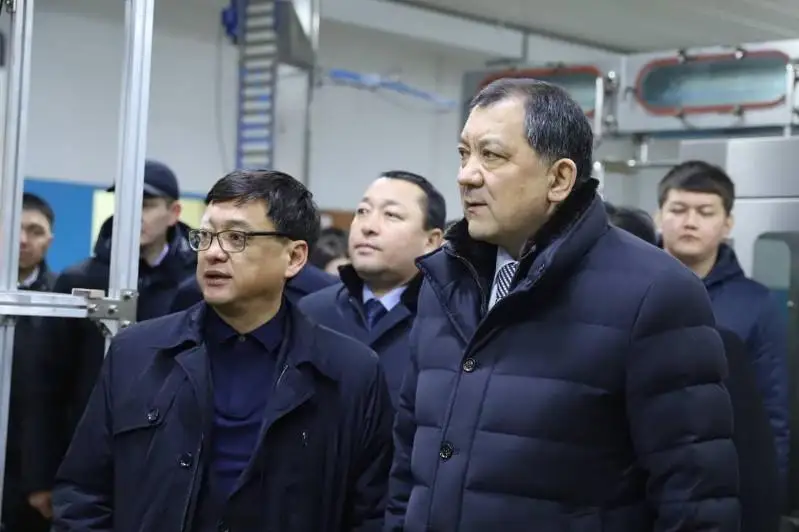 Нурлан Ногаев провел ряд встреч с сельчанами Тупкараганского района