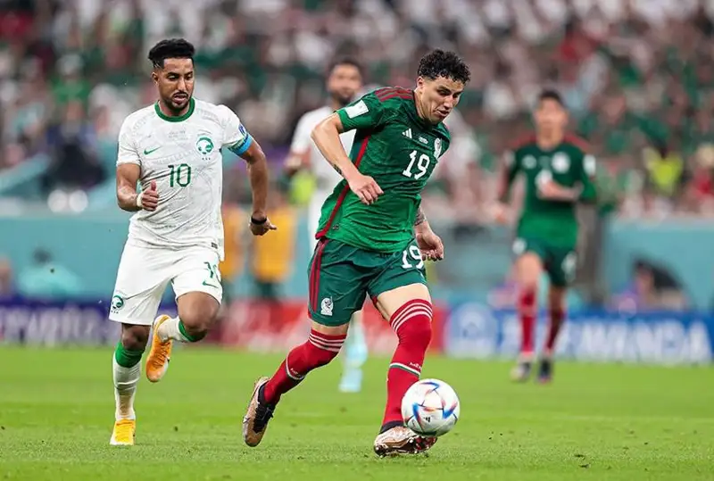 ЧМ-2022: Мексика обыграла Саудовскую Аравию, но не смогла выйти в плей-офф