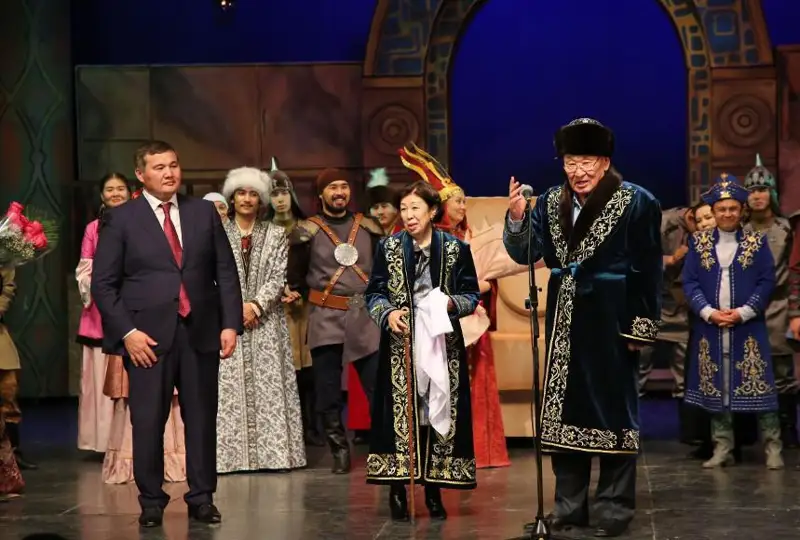 Syr elinde aqyn, dramatýrg Iran Orazbaevtyń dramalyq dastany sahnalandy