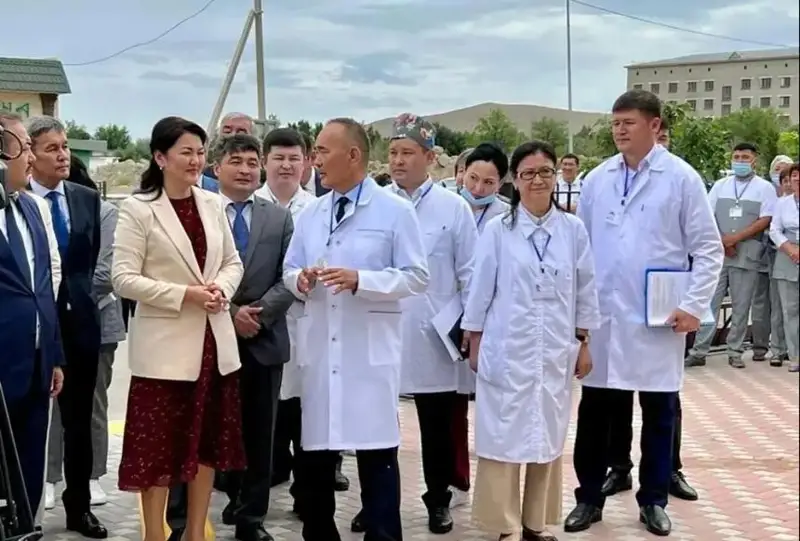Министр здравоохранения РК ознакомилась  с работой поликлиники в Жамбылской области