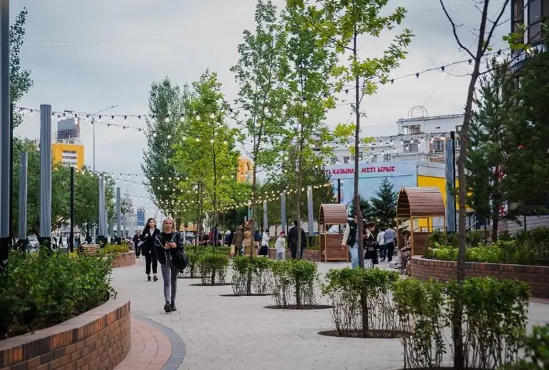 Еще один пешеходный променад открыли в столице