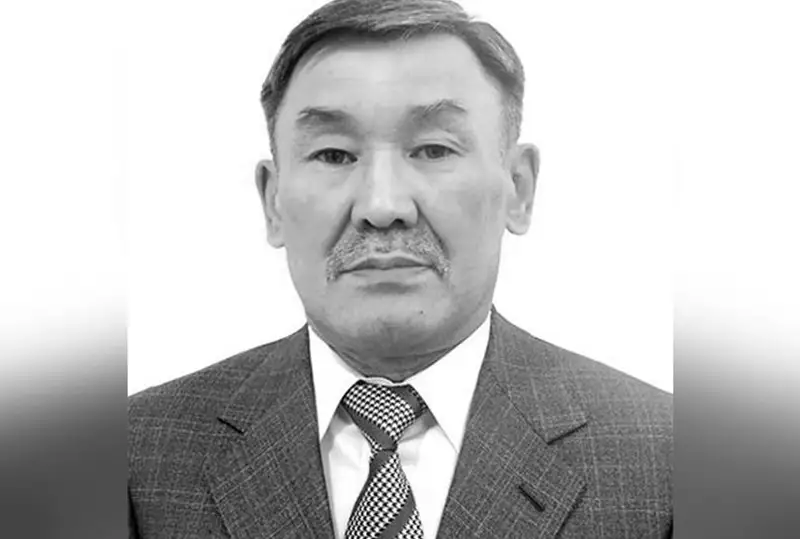 Ушел из жизни ведущий глазной хирург Казахстана Серик Жумабаев