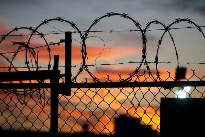 Десять заключенных пострадали в массовой драке в колонии Уральска