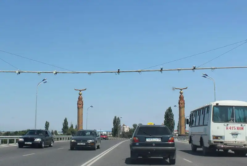 Около 60 % населенных пунктов Жамбылской области обеспечены общественным транспортом