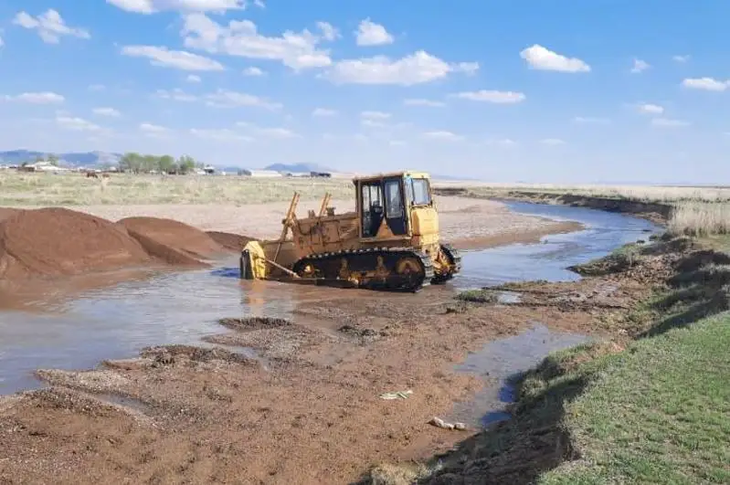 Свыше 400 единиц техники применили для борьбы с паводками в Карагандинской области