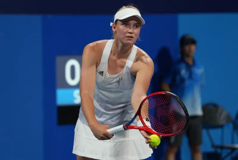 Первая ракетка Казахстана стала лидером в мировом женском теннисе