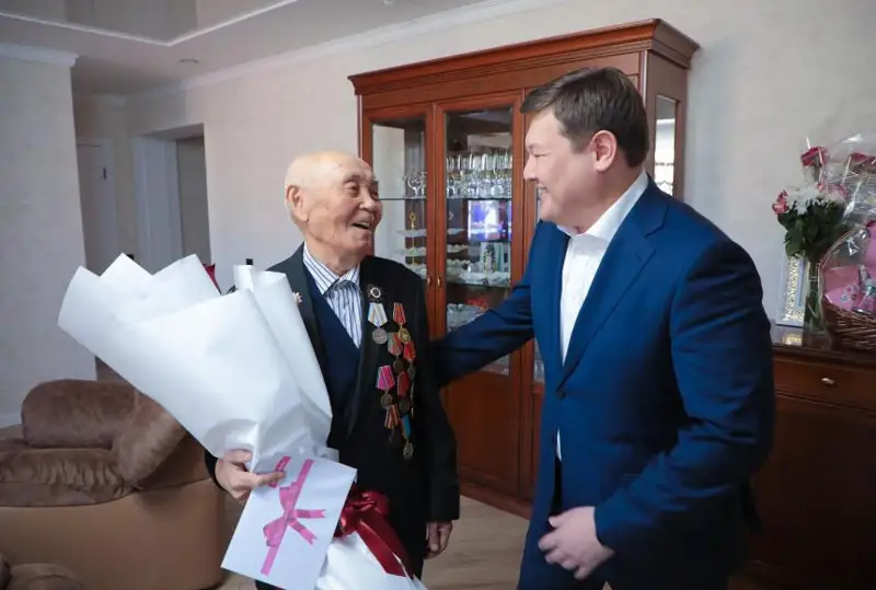 Amanattyqtar soǵys ardagerlerin Jeńis kúnimen quttyqtady