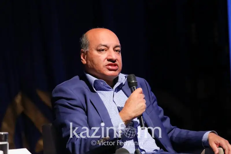 Сэр Сума Чакрабарти дал советы по дальнейшему развитию экономики Казахстана